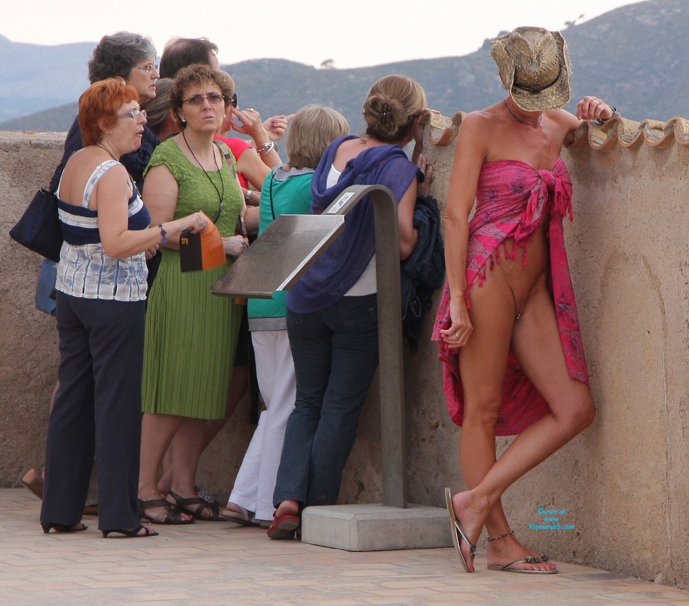 Pic #1Bexx`s Bells - Body Piercings, Flashing, Public Exhibitionist, Public Place