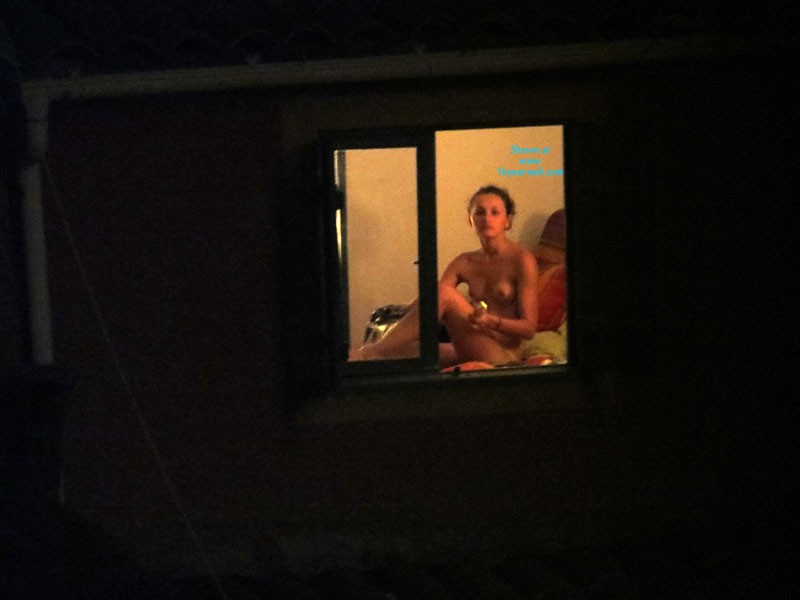 Pic #1Neighborhood Windows - Voyeur