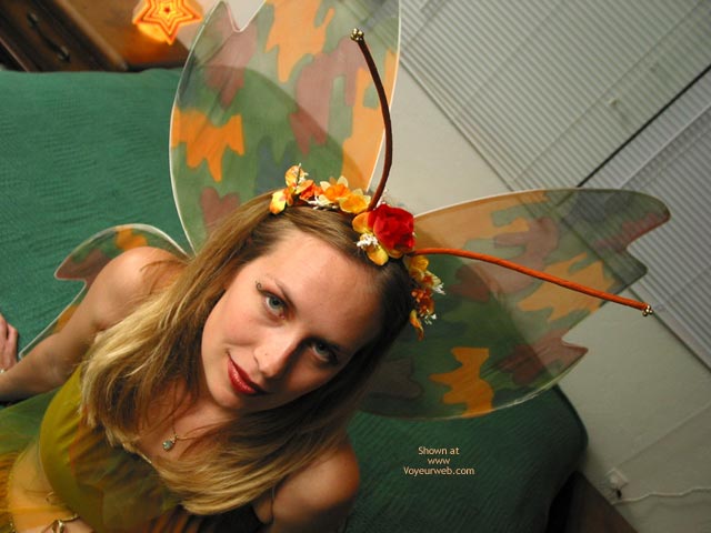 Pic #1Leila The Sex Fairy Gets Royal Treatment