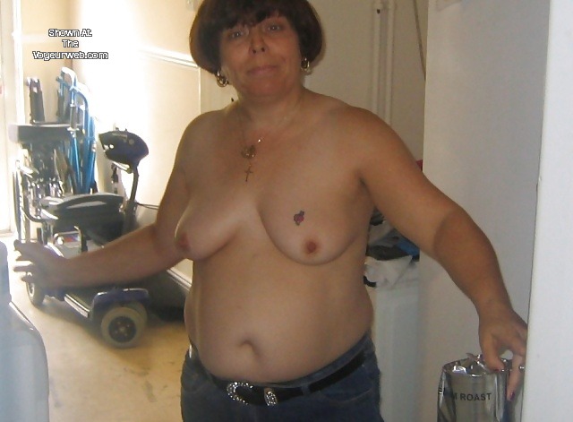 Pic #1 Medium tits of my wife - donna