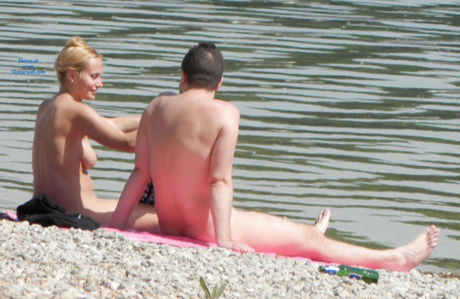 Pic #1Blondie03 - Beach, Blonde