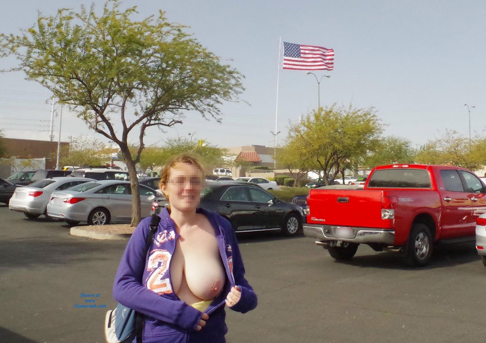 Pic #1American Trip - Big Tits, Flashing, Public Exhibitionist, Public Place