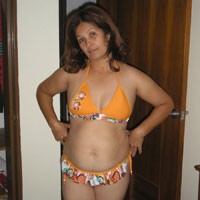 Pic #1 Judi VI - Bikini Voyeur