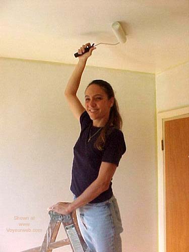 Pic #1SO Aalanya On A STEP Ladder