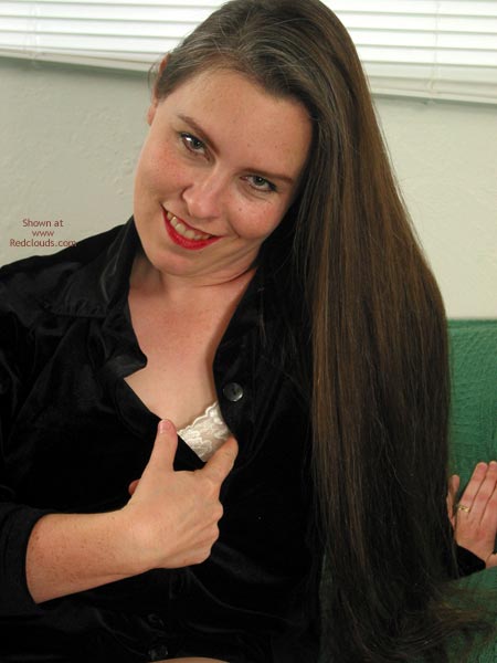 Pic #1Bbw Vicki Plays With The Slimline G