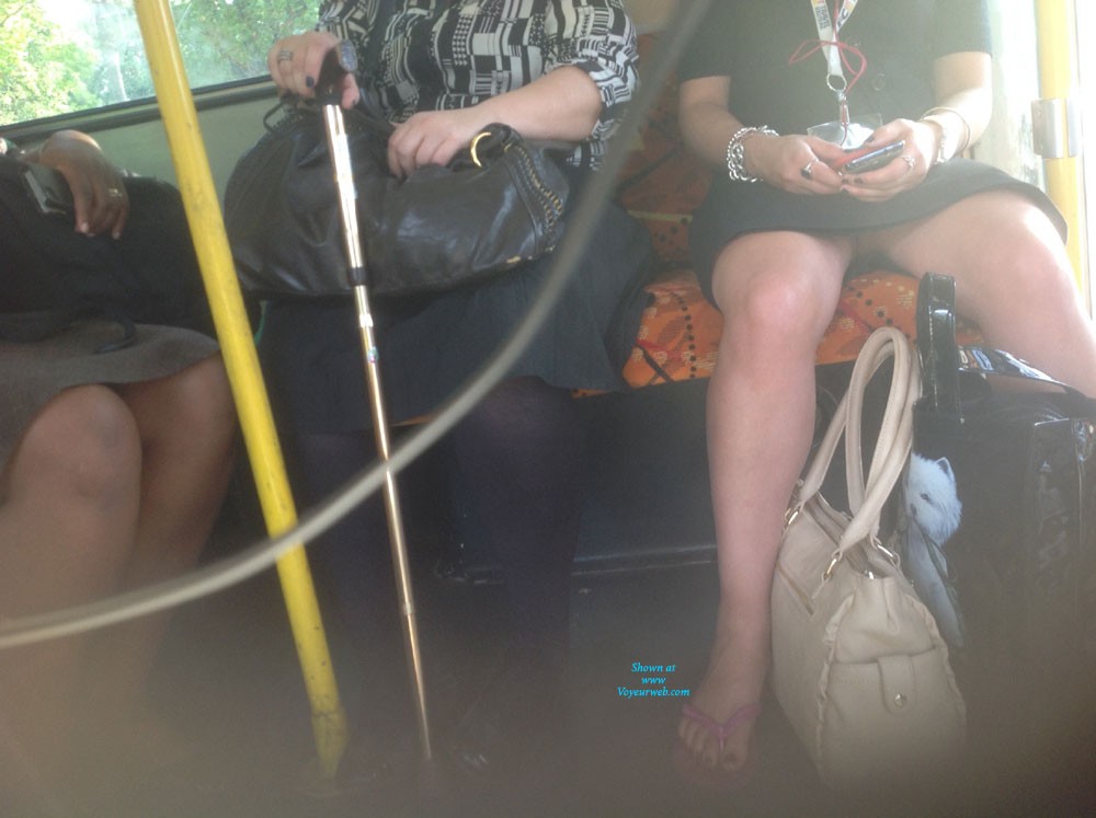 Pic #1I Think She Knew - Voyeur