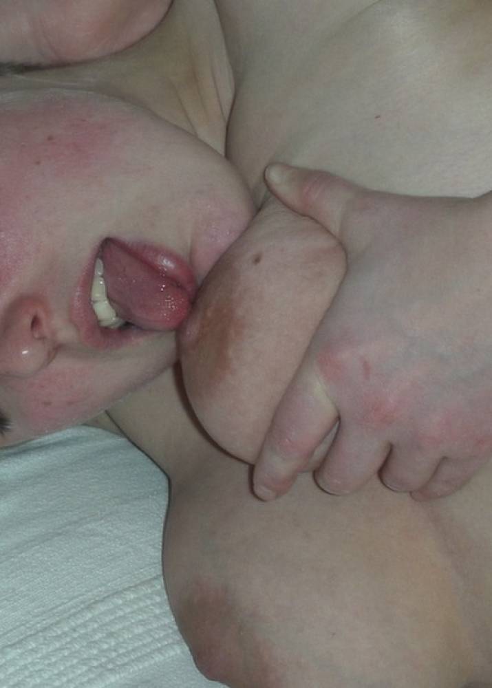 Pic #1 Medium tits of my wife - marion
