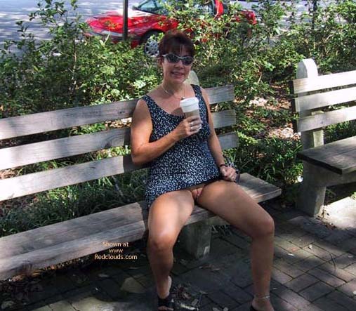 Pic #1Mistress T Out and About in Savannah