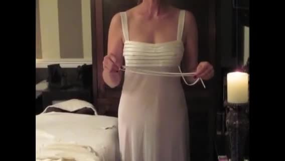 Pic #1Just Getting Naked - Medium Tits