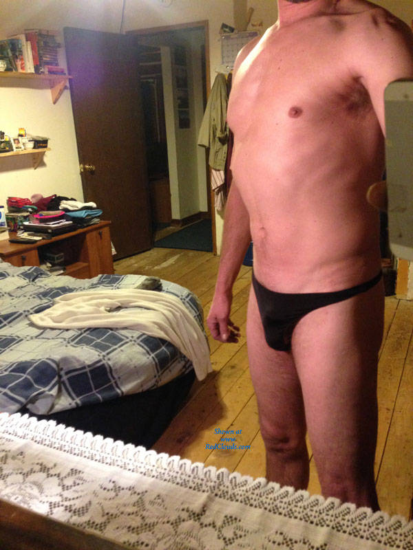 Pic #1M* Mmmm... Comfy....