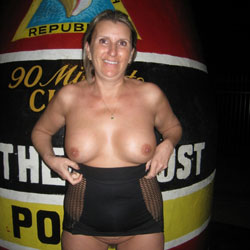 Pic #1 Alex In Key West - Big Tits, Flashing, Public Exhibitionist, Public Place