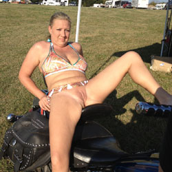 Pic #1Hot Wife At Bike Rally - Flashing
