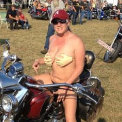Pic #1 Bike Rally - Big Tits, Public Place