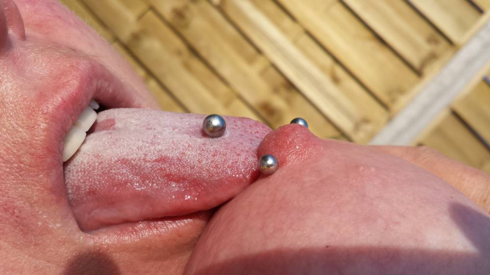 Pic #1 Very large tits of my girlfriend - Yorkshire M