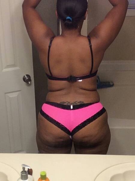 Pic #1 My wife's ass - bubblebutt wife 