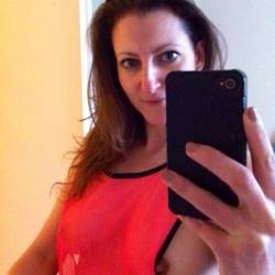 Medium tits of my girlfriend - Jenny