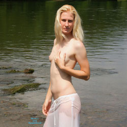 Pic #1A Few From The River - Nature, Blonde