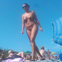 Pic #1Big Natural 2 - Beach, Brunette