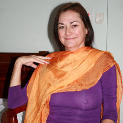 Pic #1 50 yo South African Cougar In A Purple Dress - Brunette, Mature, Shaved