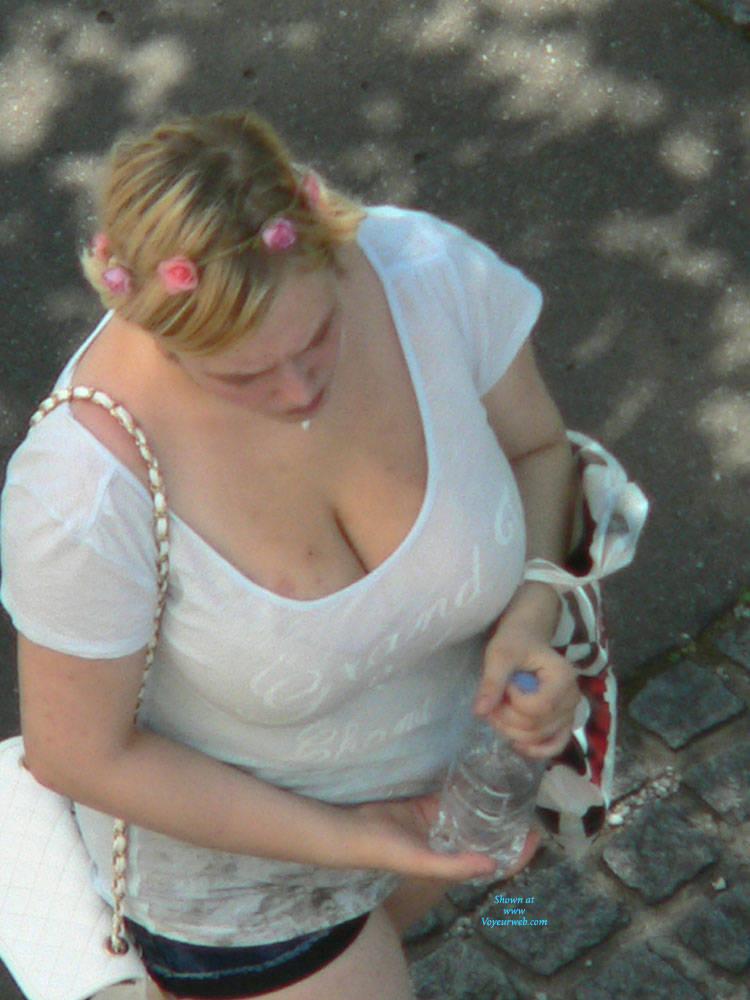 Pic #1Thirsty - Big Tits