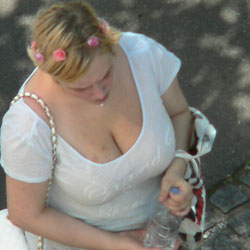 Pic #1 Thirsty - Big Tits