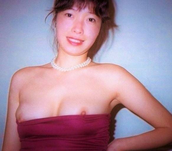 Pic #1 Medium tits of my wife - Sook
