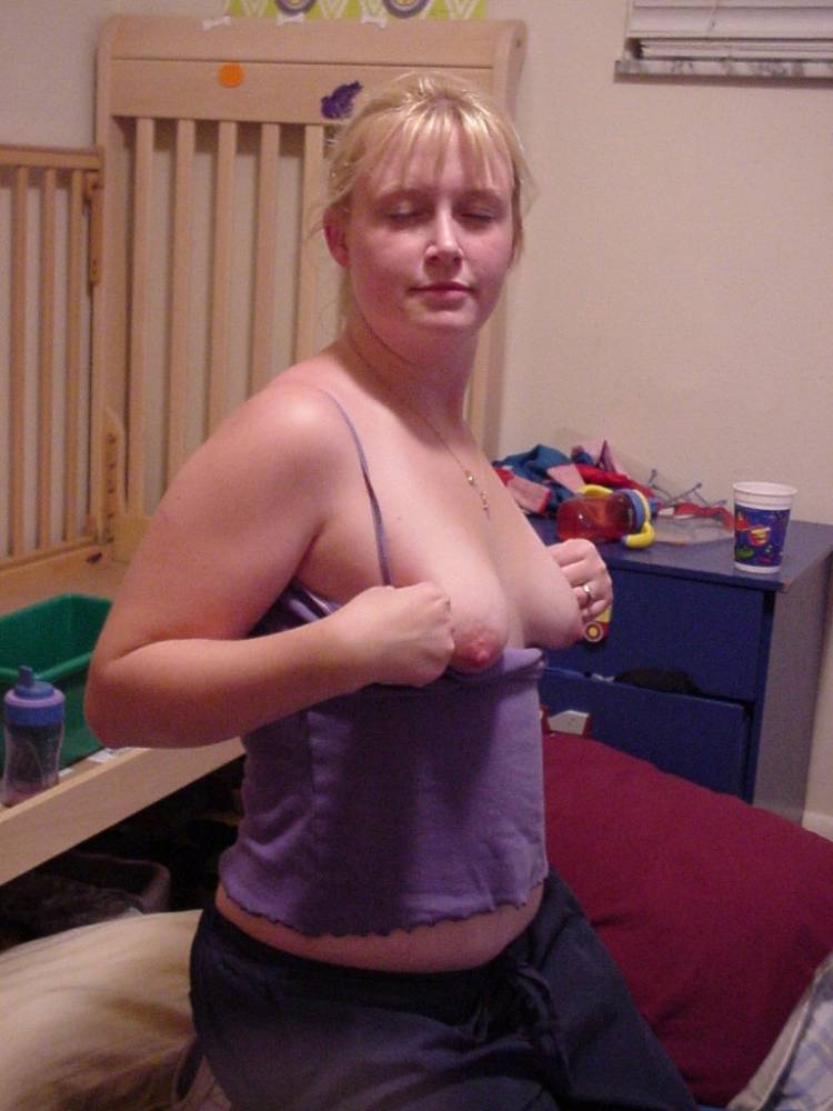 Pic #1 My very small tits - Erin 