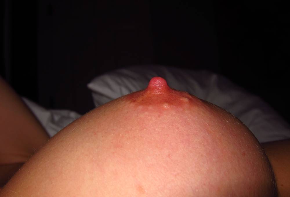 Pic #1 Medium tits of my wife - NW MILF