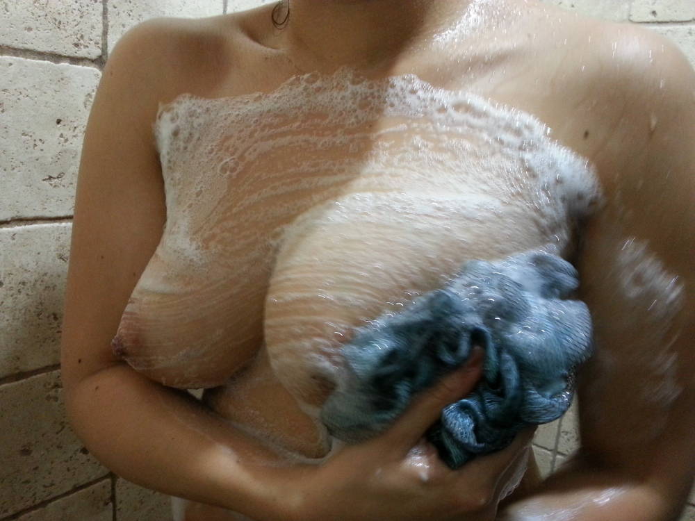 Pic #1 Small tits of my wife - mysexywifey