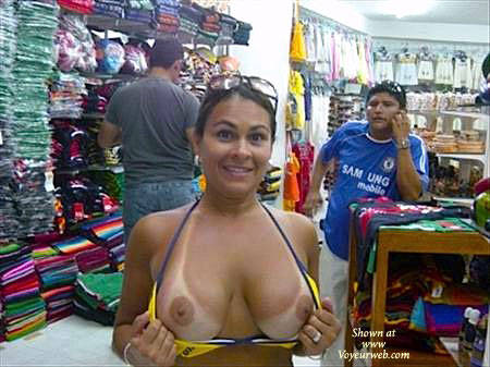 Pic #1Hot Latina - Big Tits, Flashing, Public Exhibitionist, Public Place