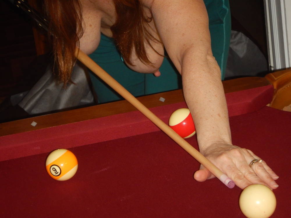 Pic #1 Large tits of my wife - Britsgal