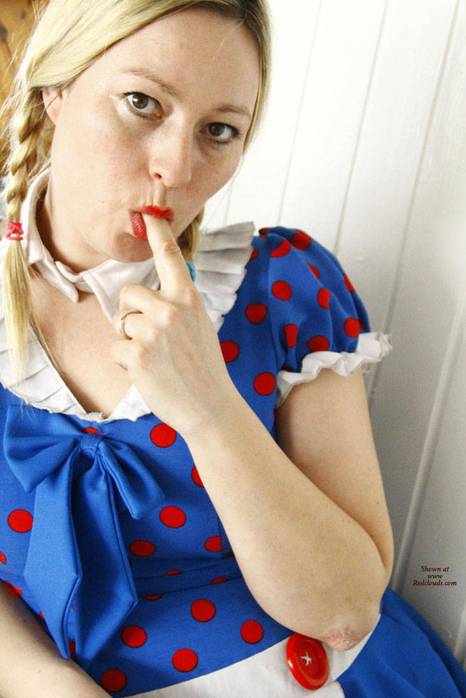 Pic #1Blowjob On The Stairs - Blonde, Blowjob