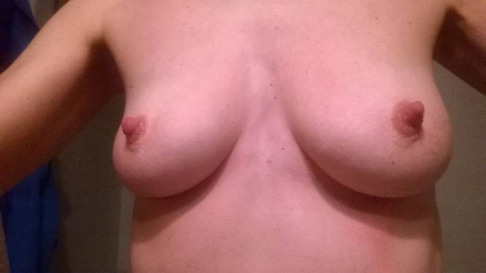 Pic #1 Small tits of my wife - Angelica