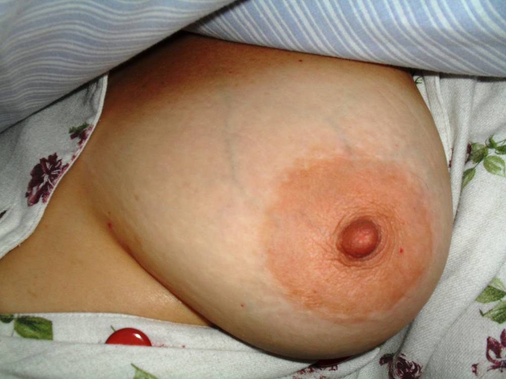 Pic #1 Large tits of my girlfriend - Mery