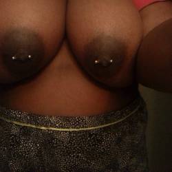 Very large tits of a neighbor - Not saying