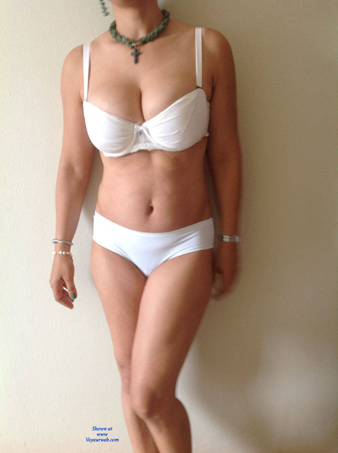 Pic #1 My Milf Veronica Not Showing Much - Lingerie