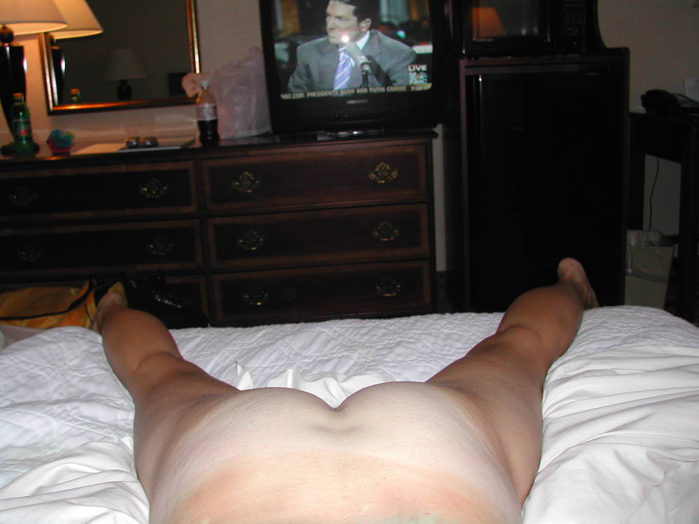 Pic #1 My girlfriend's ass - Milfy