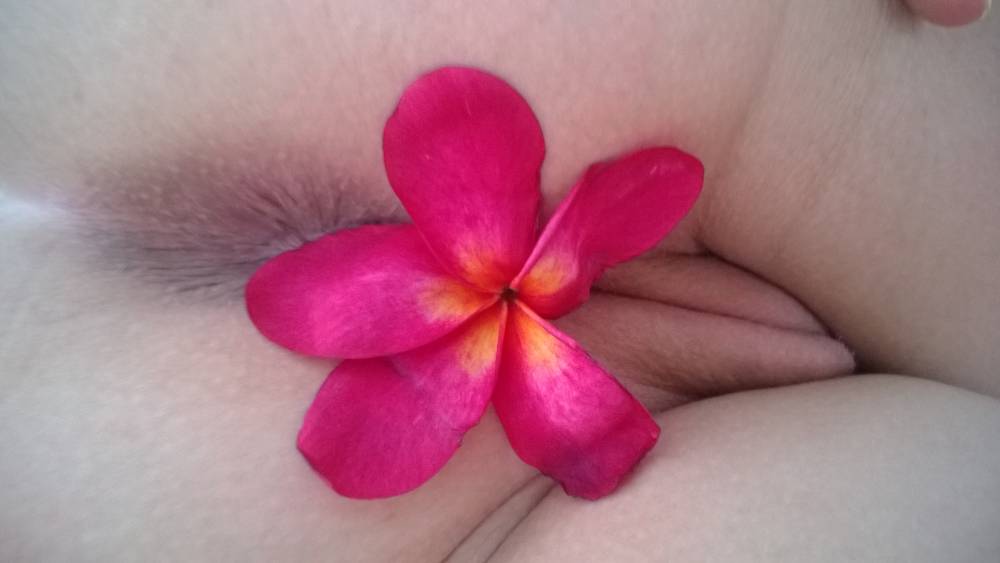 Pic #1 My ass - Natly