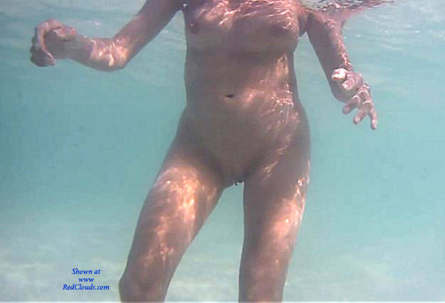 Pic #1Aqua Voyeur 3 - Outdoors, Shaved