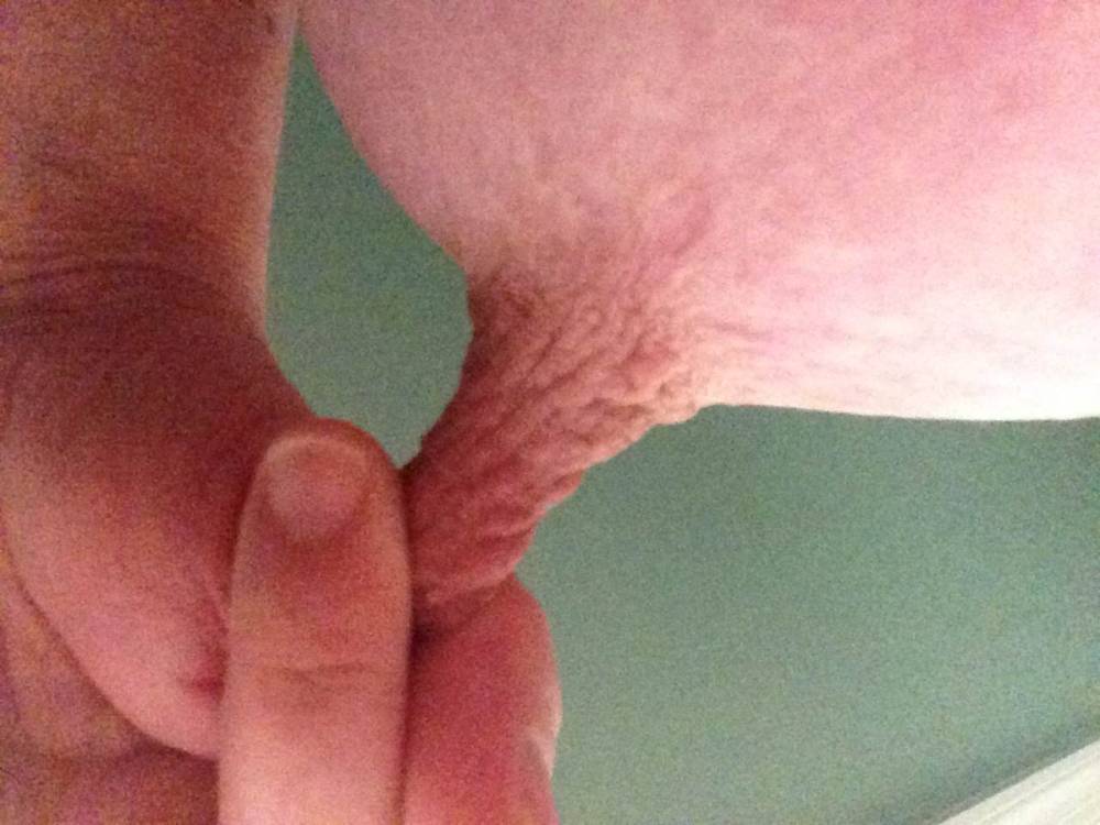 Pic #1 Large tits of my girlfriend - Susan