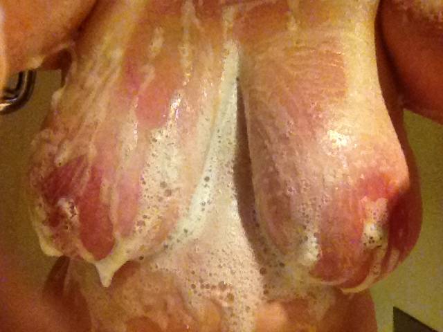 Pic #1 Large tits of my girlfriend - Annie