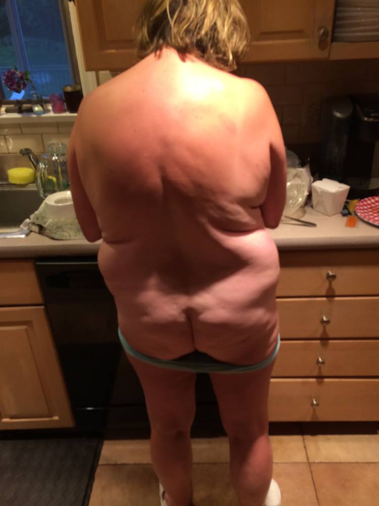 Pic #1 My wife's ass - Kimberly