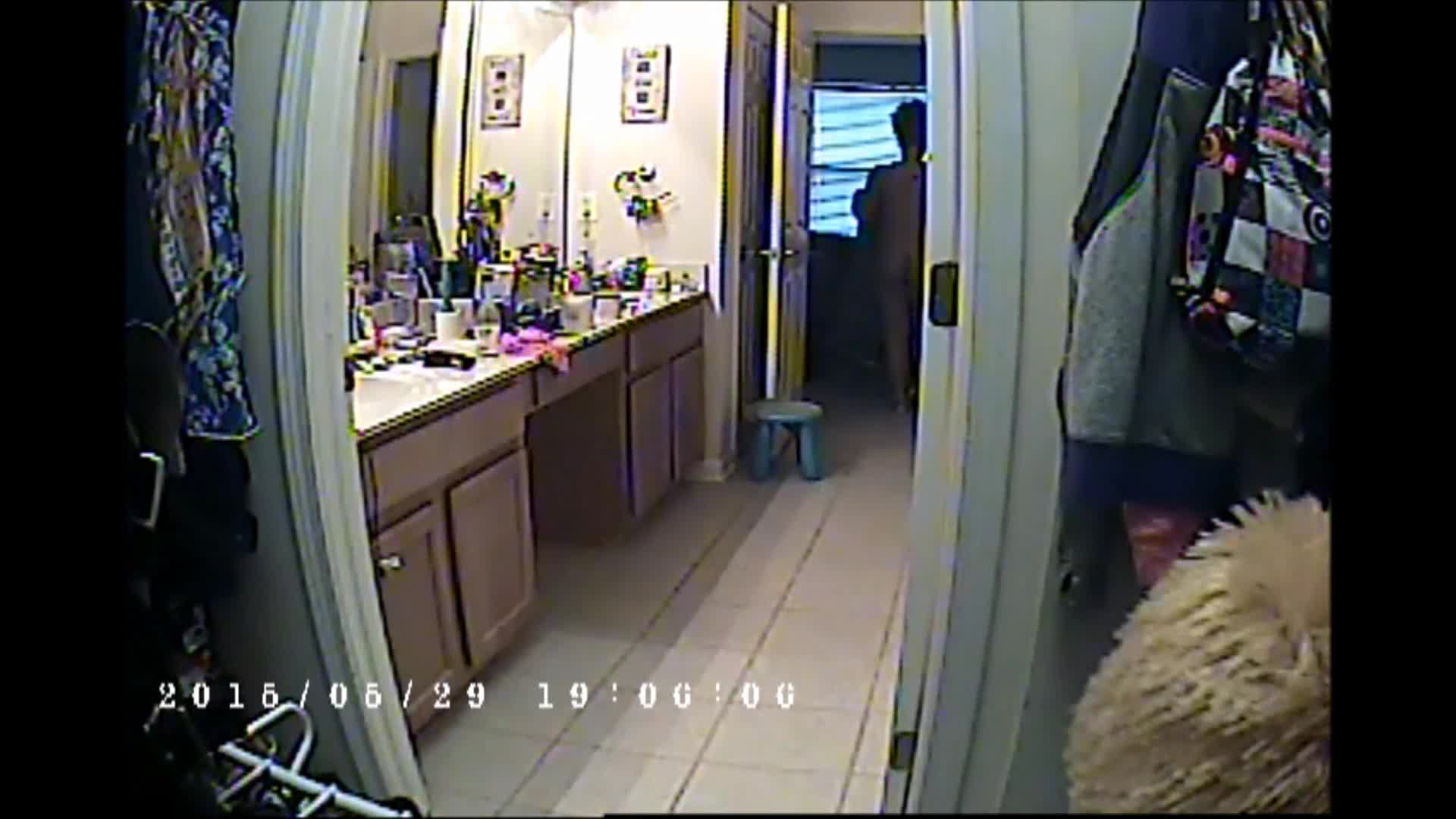 Pic #1Unaware Ebony Wife's Nice Ass! - Ebony, Brunette, Wife/wives