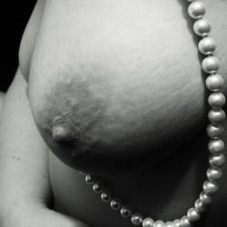 Medium tits of my girlfriend - japot
