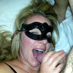 Pic #1Night Away - Blowjob