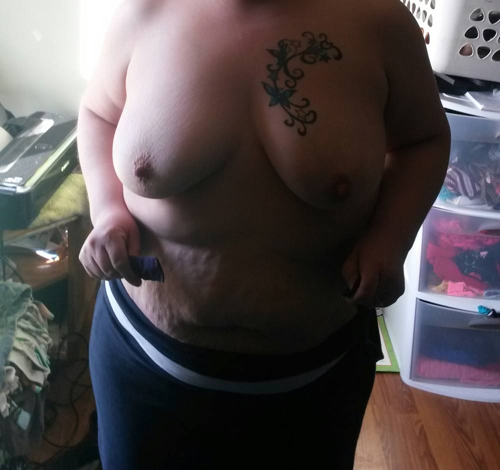 Pic #1 Large tits of my girlfriend - horny jean
