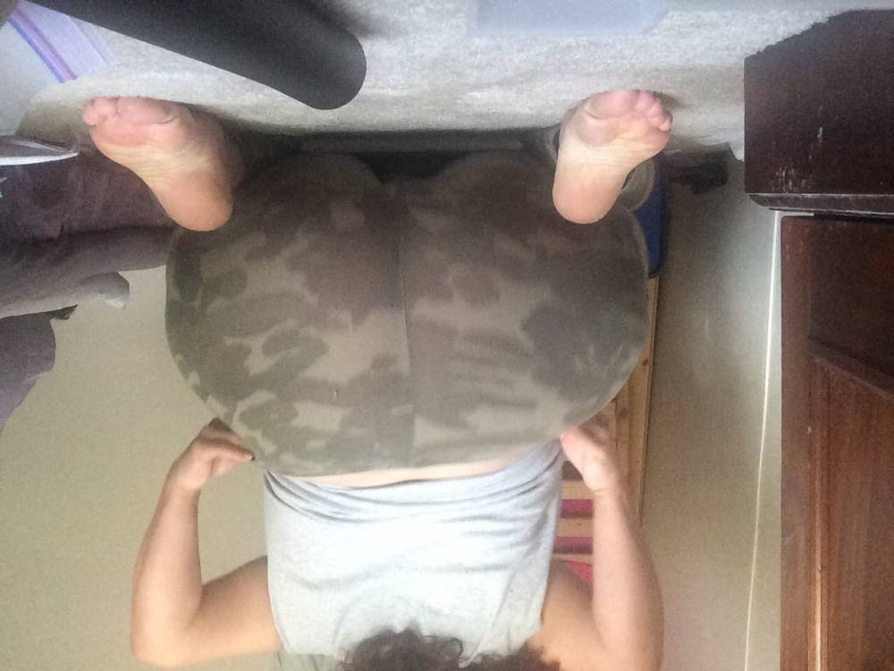 Pic #1 My wife's ass - Jess