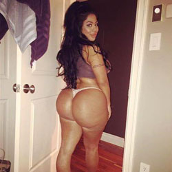 Pic #1 Muchacha de South Gate California