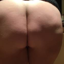 My wife's ass - Kimberly
