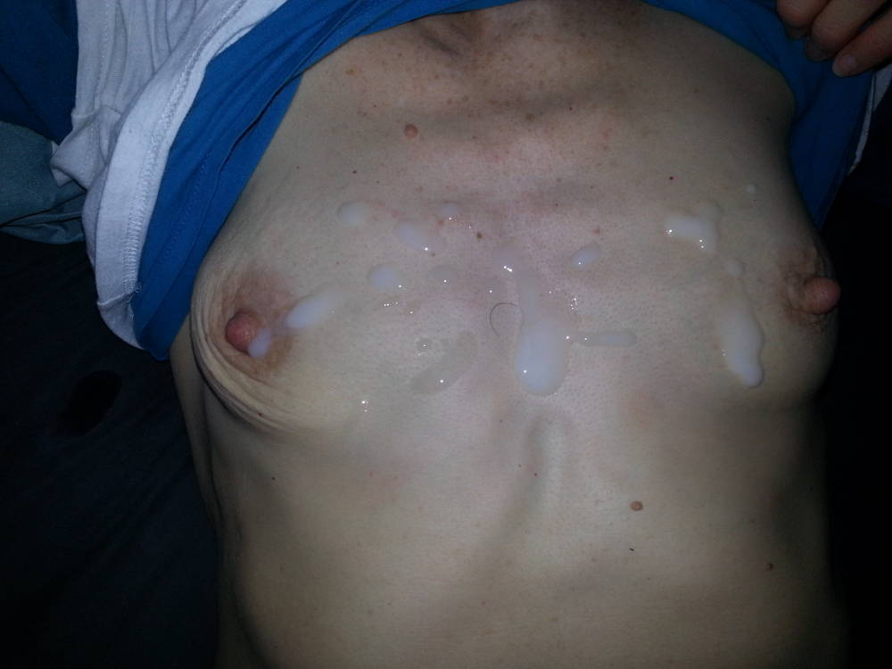 Pic #1 Small tits of my wife - Jennifer 